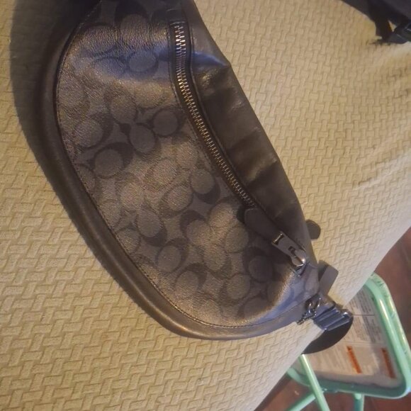 Men's coach shoulder bag